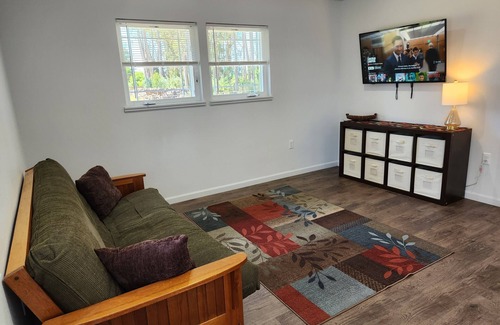 McKinleyville Cabaña | Cozy 2-Bedroom Eucalyptus Home