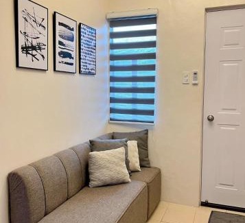 Lucena Apartamento | Cozy 2 Bedroom Home in Lucena with AC and Fast WiFi