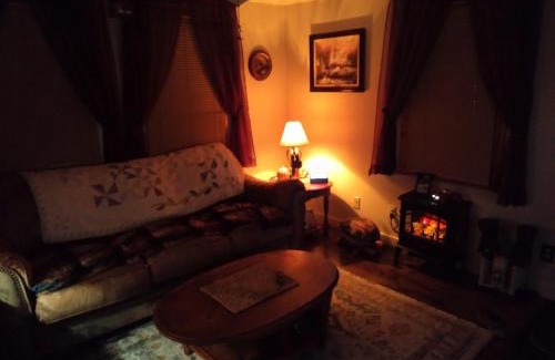 Lake Breeze Park Casa | Cozy 2 Bedroom Home