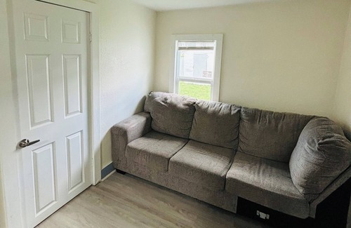 Gladeview Casa | Cozy 2-bedroom house in enjoyable Miami with WiFi, AC, and close to everything!