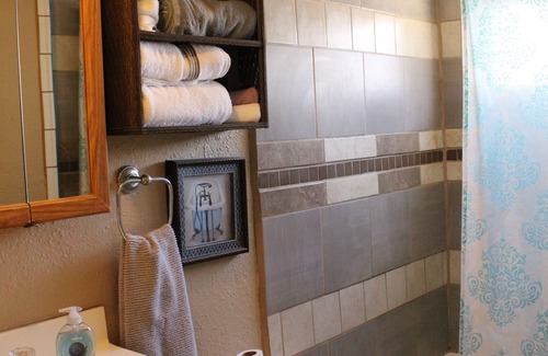 Las Cruces Casa | Cozy 2-bedroom mobile home in enchanting Las Cruces with WiFi, AC, close to NMSU