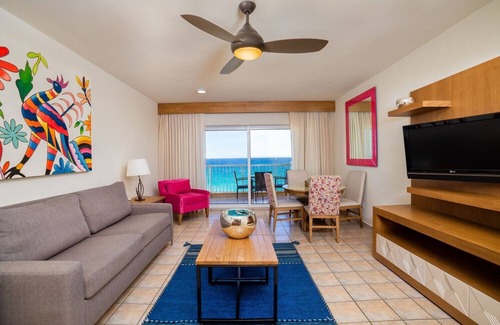 Puerto Vallarta Complejo | Cozy 2-bedroom resort with WiFi, fitness room in charming Puerto Vallarta