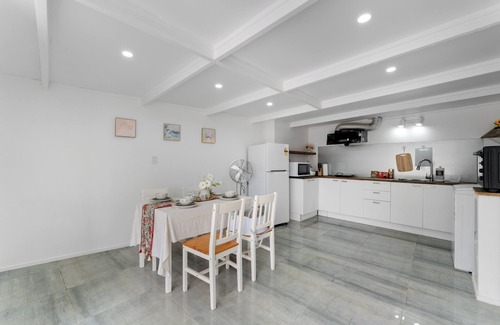 Torbay Casa | Cozy 2-Bedroom unit with Private Bathroom in Torbay