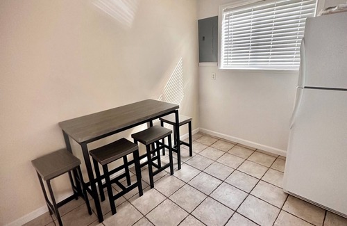 Southeast Colorado Springs Apartamento | Cozy 2-bedroom apartment in Eastside Colorado Springs with WiFi, AC