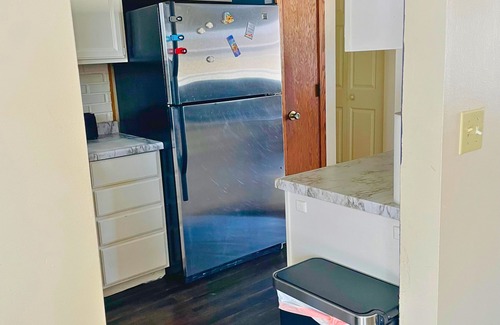 Vadnais Heights Apartamento | Cozy 2-bedroom apartment + Office,Yard 12 Min to Twin Cities
