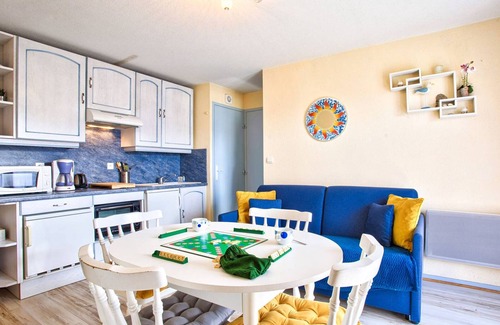 Le Home Apartamento | Apartamento acogedor a 300 m de la playa, ideal para 4 personas, con balcón y estacionamiento