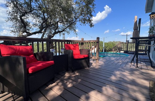 Oatmeal Cabaña | Delightful 2 BR cottage w/small pool and gorgeous views with breakfast included