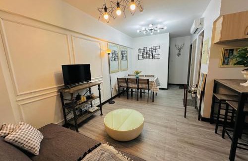 Bacoor City Apartamento | Cozy 2-BR Perfect for Families and Friends