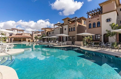 Los Cabos Apartamento | Cozy 2 BR with Private Terrace & BBQ in Quivira