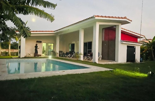 Residencial del Este Villa | Cozy 2-Spacious Bedroom Villa w/Pool