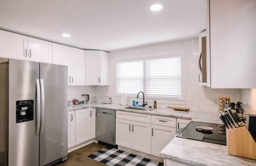 Danville Casa | Cozy 2b/1bath Home- 3 miles to Casino