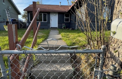 Airport Heights Community Council Casa | Cozy 2BD house A Russian Jack