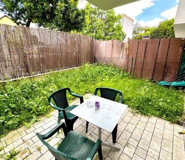 Grinzing Apartamento | Cozy 2BR Apartment In Floridsdorf Area