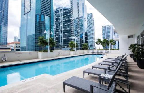 Brickell Apartamento | Cozy 2BR Apt at Brickell free parking