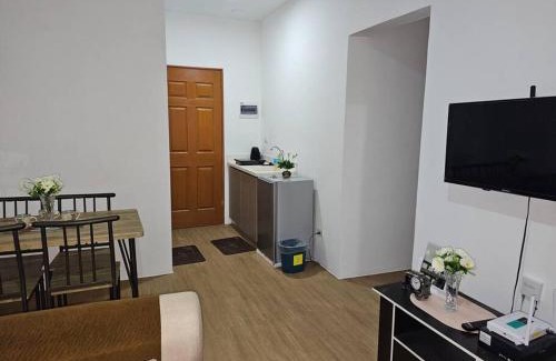 Maribago Apartamento | Cozy 2BR Apt Near J Park Resort