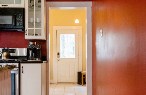 Fort Worth Casa | Cozy 3/2 Fort Worth Historic Home- off Magnolia Ave. Pet Friendly. Near Downtown