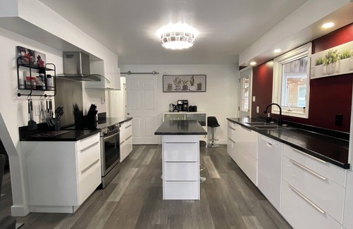 Dieppe Casa | Cozy 3 Bed 1 Bath Stay