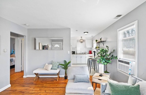 Grosse Pointe Apartamento | Cozy 3 bed 14 minutes from downtown!
