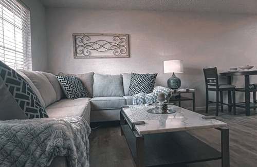 East Bakersfield Casa | Cozy 3 Bed 2 Bath Home