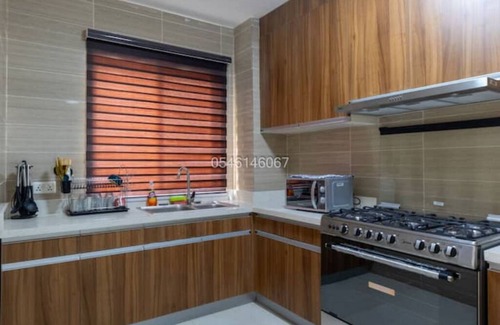 Teshie Apartamento | cozy 3 bedroom apartment at Alphabet city