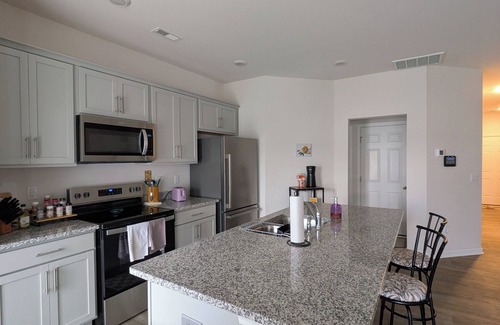 Carthage Casa | Cozy 3 Bedroom 2.5 Bath Townhome in Charming Carthage