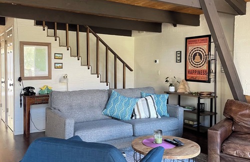 Sequoia National Forest Cabina | Cozy 3-bedroom A-Frame in River Kern walking distance to River.