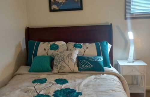 Downtown Syracuse Apartamento | Cozy 3-bedroom apartment in peaceful Syracuse with WiFi, AC