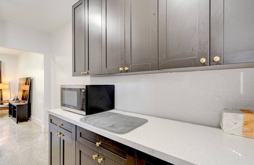Miami Shores Apartamento | Cozy 3-Bedroom apartment in Miami with AC