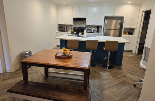 Mercedes Apartamento | Cozy 3-bedroom condo with by the Mercedes Premium Outlets.