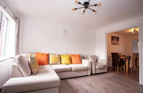 Toddington Casa | Cozy 3-Bedroom Home in Luton