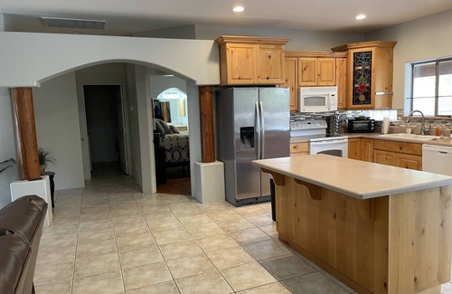 Wittmann Casa | Cozy 3-bedroom horse property with stalls and arena! Wittmann with WiFi, AC,