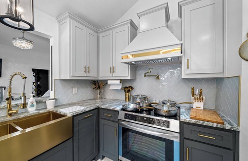 Southwest Arlington Casa | Cozy 3-bedroom house in welcoming Arlington with WiFi, AC