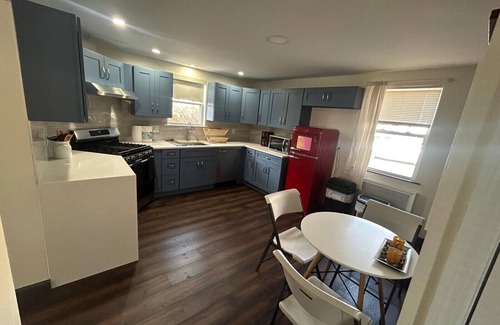 Hackensack Casa | Cozy 3-bedroom house closer to American Dream, NYC, Metlife