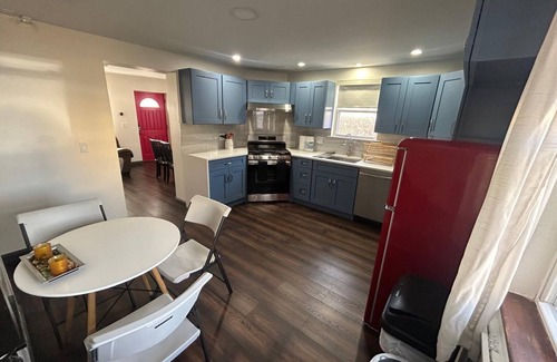 Hackensack Casa | Cozy 3-bedroom house closer to American Dream, NYC, Metlife