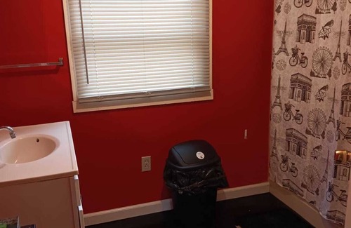 Westfield Casa | Cozy 3-bedroom house in charming Westfield with WiFi and all the amenities