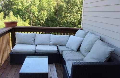 High Point Condominio | Cozy 3-bedroom, lakefront condo