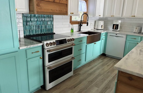 Lakeland Casa | Cozy 3-bedroom mobile home with WiFi, AC in peaceful Oscar