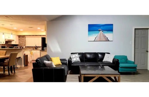 Barker Casa | Cozy 3-bedroom residential home at cul de sac