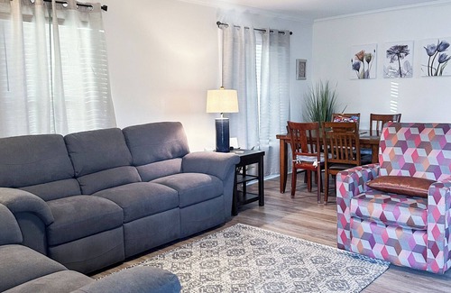 Rio Vista Casa | Cozy 3-Bedroom Retreat in San Marcos