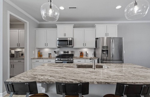 Wake Forest Casa | Cozy 3-bedroom townhome in terrific Wake Forest with AC, WiFi