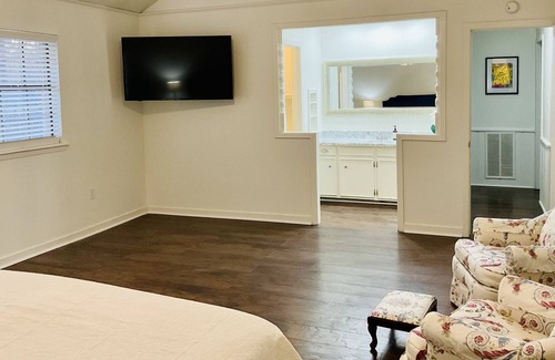 Flowood Casa | ⭐️Cozy 3 bedroom WHIPPOORWILL House at the REZ⛵️