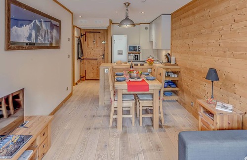 Les Almes Apartamento | Apartamento acogedor en Tignes para 6 personas con balcón, cerca de pistas y centro