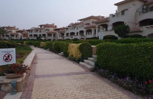 Ras Sudar Casa | Cozy 3BedRooms challet La Vista 5 - for Families only