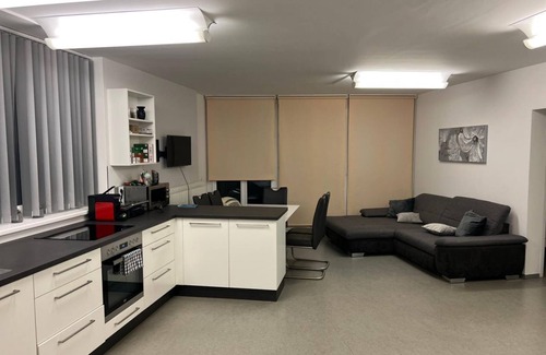 Erdberg Apartamento | Cozy 3BR Apt. with the best location/U3 Gasometer