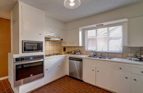 MacGregor Casa | Cozy 3br home by the medical center