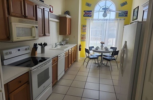 Country Creek Estates Casa | Cozy 3BR Home w/Private Pool & Lake View
