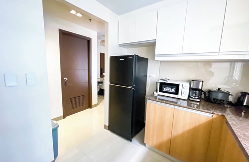 Tambo Apartamento | Cozy 3BR near Airport and Okada, Solaire II Infinity Pool