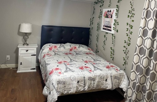 Vernon Casa | Cozy 3BR Near Restaurants & Shopping Area