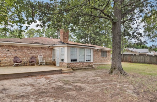 Shreveport Casa | Cozy 3BR Retreat│ 11 min to Downtown│ Pet Friendly