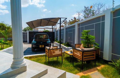 Dodoma Casa | Cozy 3BR Stay & Free Parking